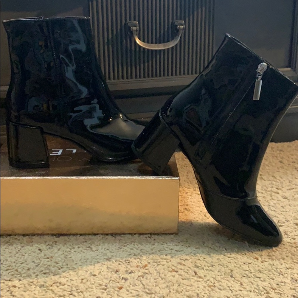 Urban Outfitters Black Patent Ankle Booties